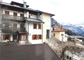 APPARTAMENTO CON DUE CAMERE A VALLE DI CADORE